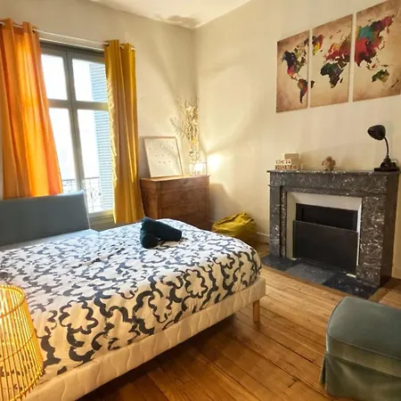 Cosy Hortensia - T5 - Place Clémenceau&parking Apartamento Pau